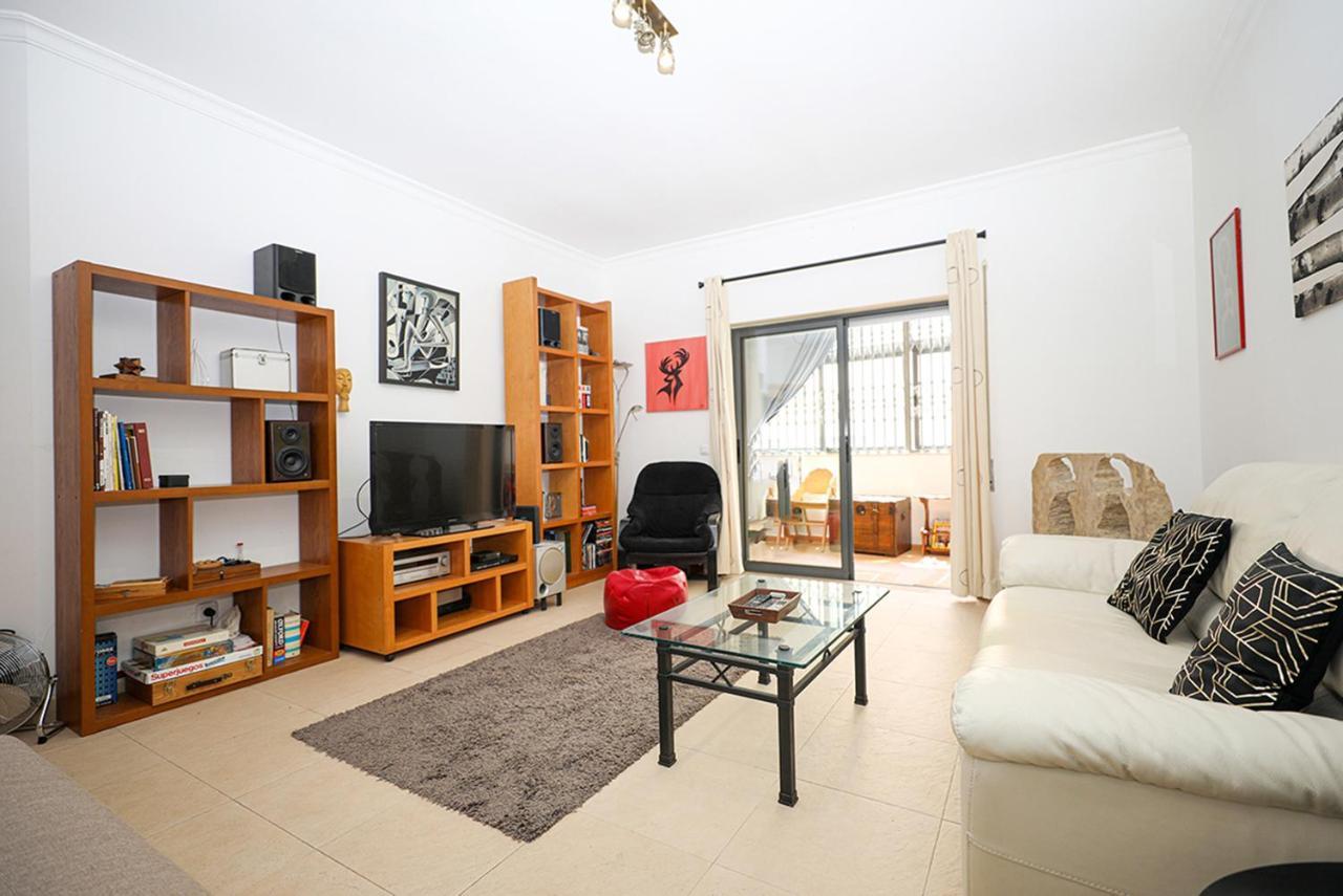 A64 - Barreira Holiday Flat In Lagos Apartment Exterior photo
