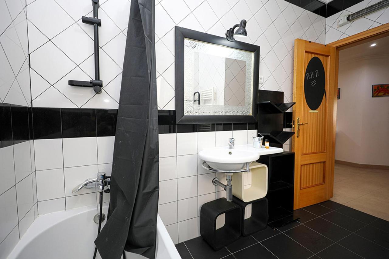 A64 - Barreira Holiday Flat In Lagos Apartment Exterior photo